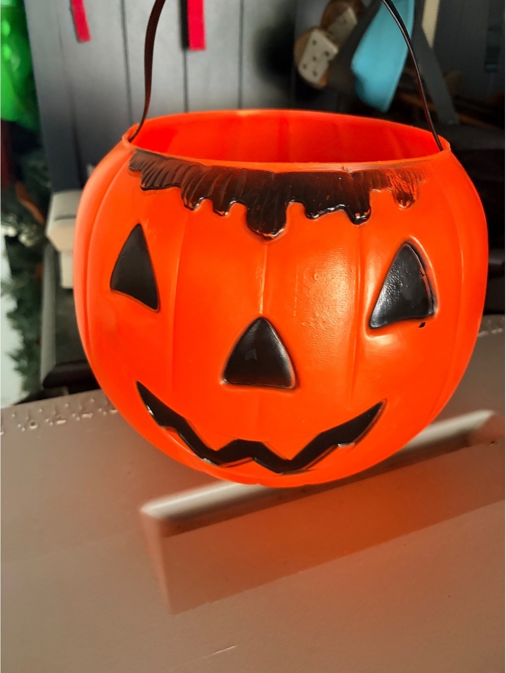 1970a Vintage Blow Mold Plastic Pumpkin Bucket Jack O' Lantern Trick or Treat